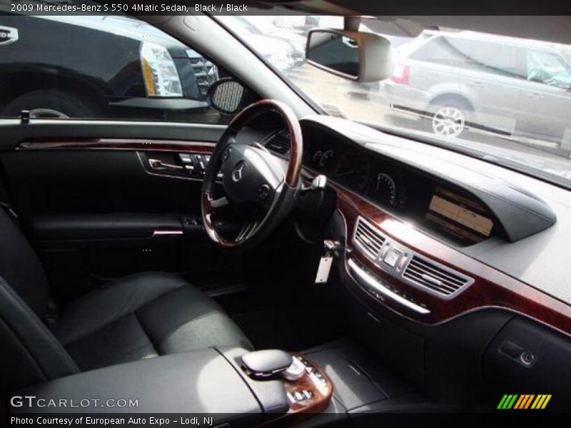 Black / Black 2009 Mercedes-Benz S 550 4Matic Sedan