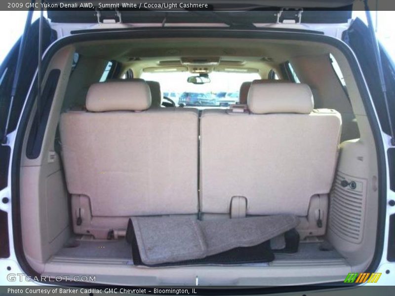 Summit White / Cocoa/Light Cashmere 2009 GMC Yukon Denali AWD