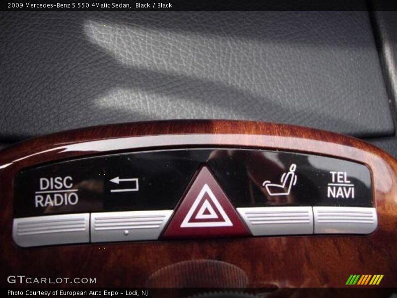 Black / Black 2009 Mercedes-Benz S 550 4Matic Sedan