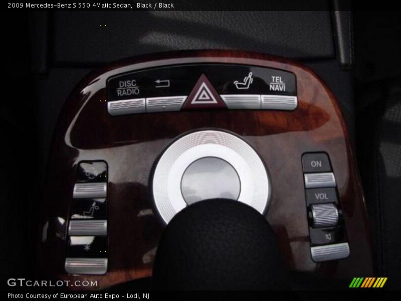 Black / Black 2009 Mercedes-Benz S 550 4Matic Sedan