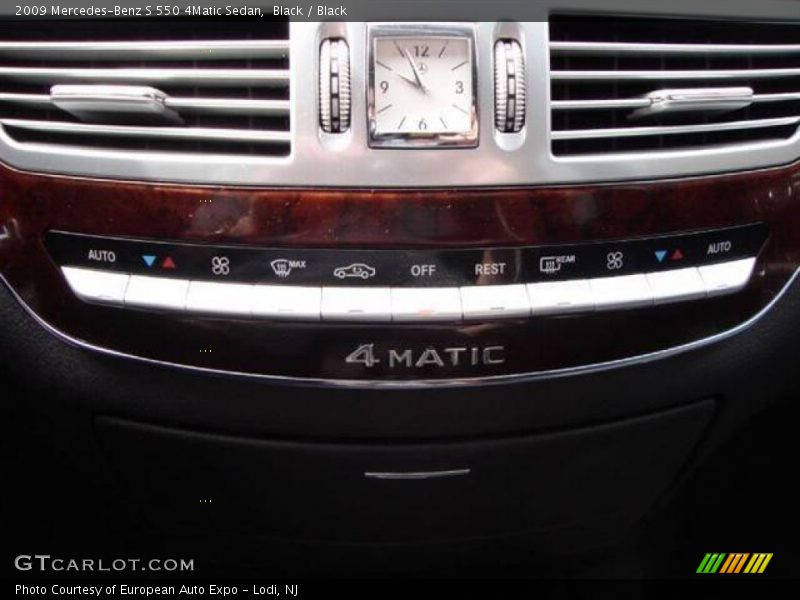 Black / Black 2009 Mercedes-Benz S 550 4Matic Sedan
