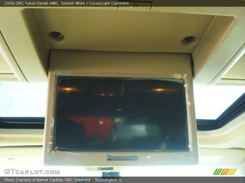 Summit White / Cocoa/Light Cashmere 2009 GMC Yukon Denali AWD