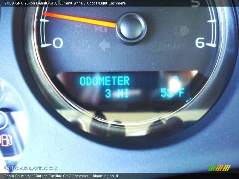 Summit White / Cocoa/Light Cashmere 2009 GMC Yukon Denali AWD