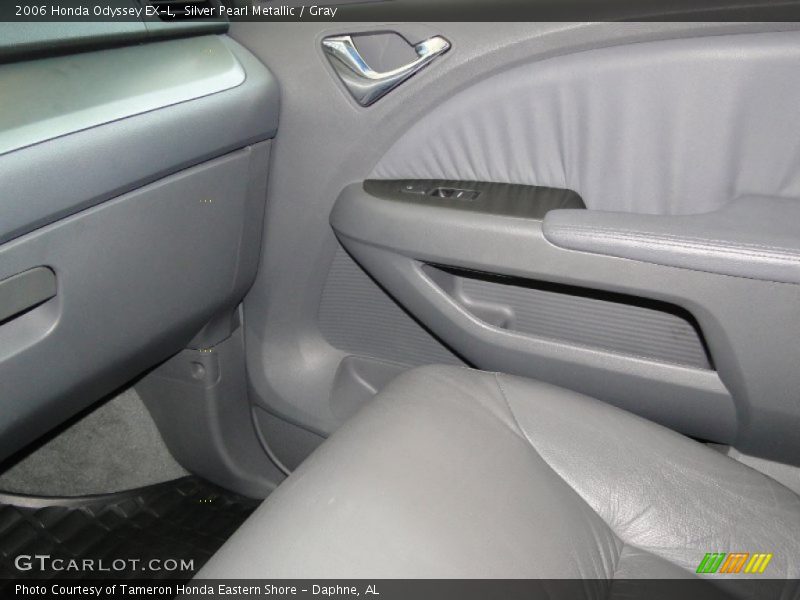 Silver Pearl Metallic / Gray 2006 Honda Odyssey EX-L