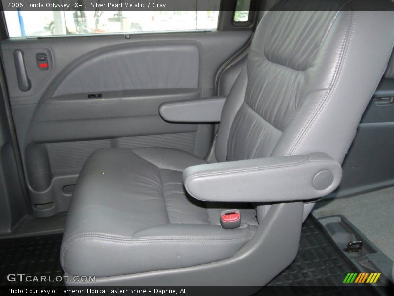 Silver Pearl Metallic / Gray 2006 Honda Odyssey EX-L