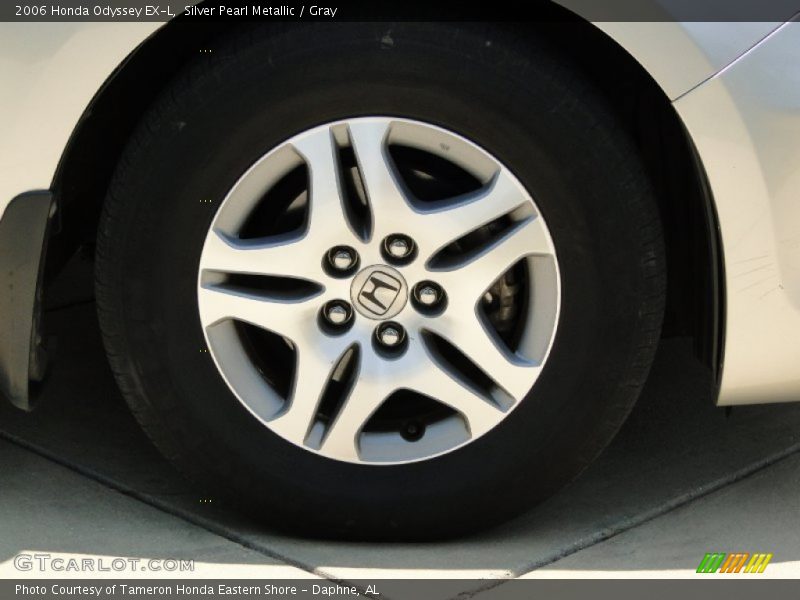 Silver Pearl Metallic / Gray 2006 Honda Odyssey EX-L