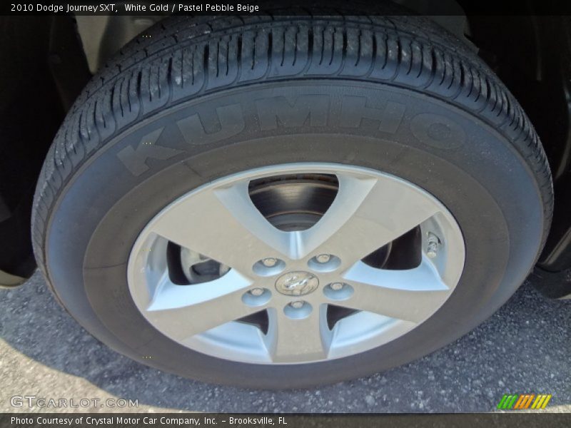 White Gold / Pastel Pebble Beige 2010 Dodge Journey SXT