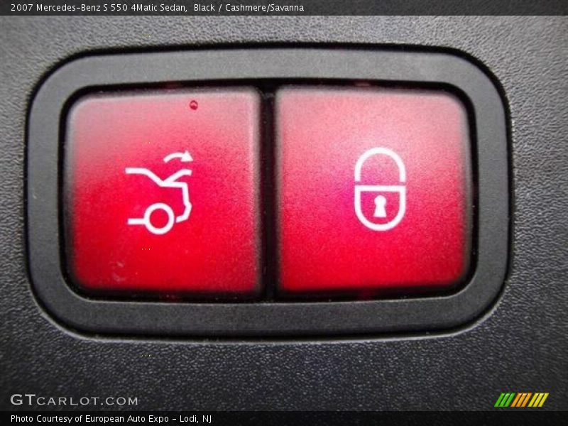 Black / Cashmere/Savanna 2007 Mercedes-Benz S 550 4Matic Sedan