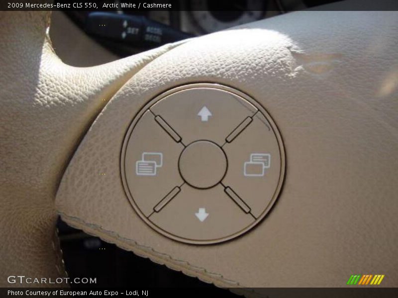 Arctic White / Cashmere 2009 Mercedes-Benz CLS 550