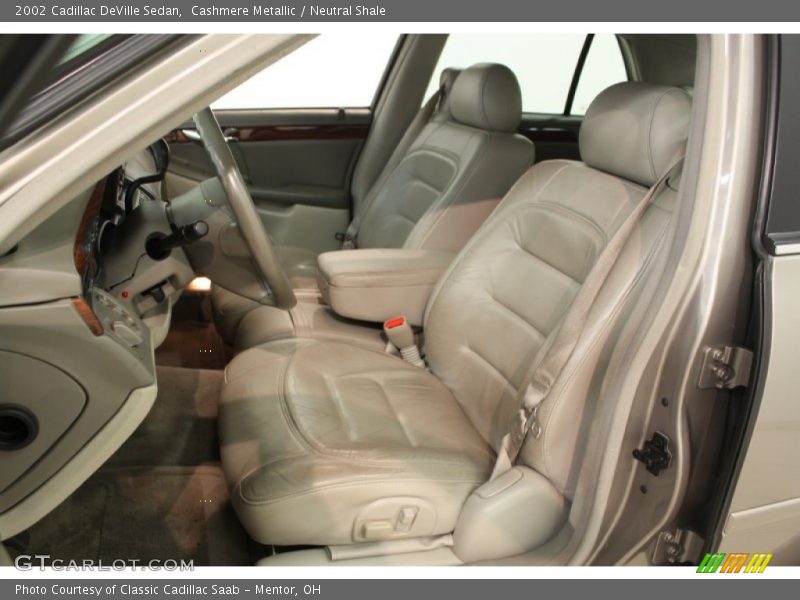 Cashmere Metallic / Neutral Shale 2002 Cadillac DeVille Sedan