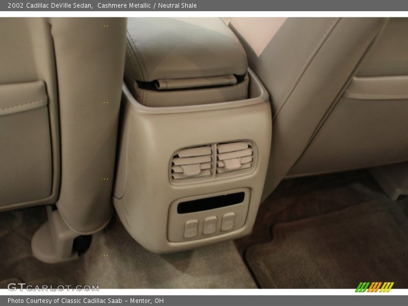 Cashmere Metallic / Neutral Shale 2002 Cadillac DeVille Sedan