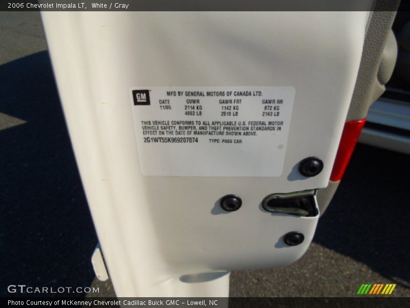 White / Gray 2006 Chevrolet Impala LT