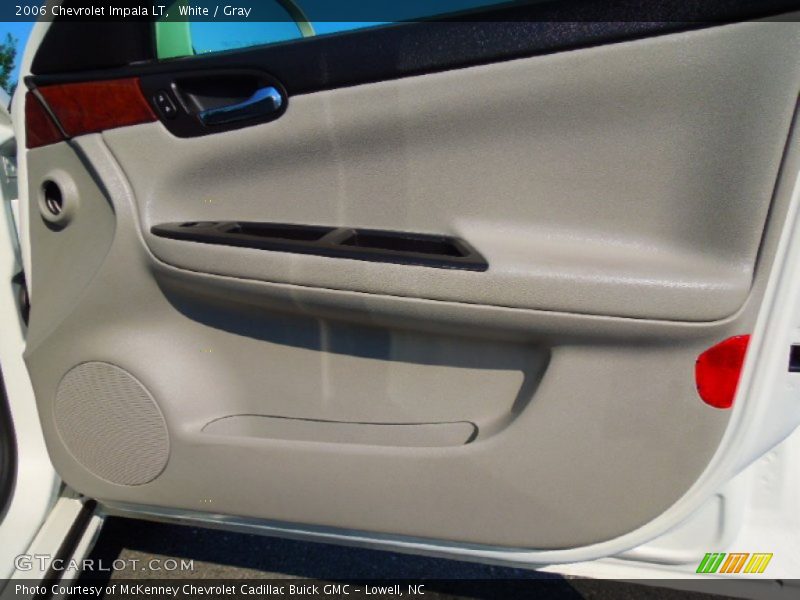 White / Gray 2006 Chevrolet Impala LT