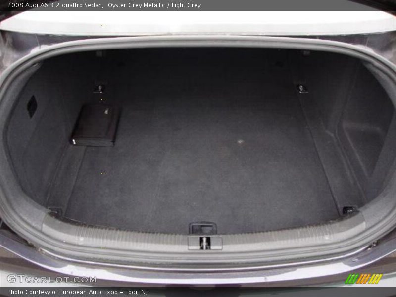 Oyster Grey Metallic / Light Grey 2008 Audi A6 3.2 quattro Sedan