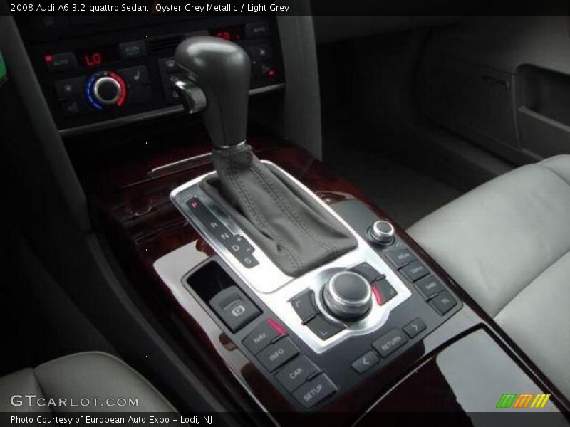 Oyster Grey Metallic / Light Grey 2008 Audi A6 3.2 quattro Sedan