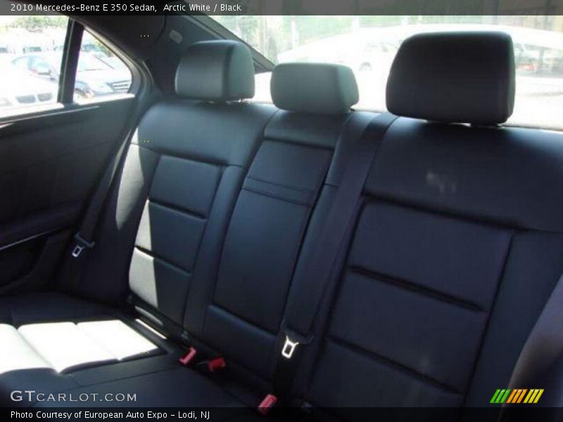 Arctic White / Black 2010 Mercedes-Benz E 350 Sedan