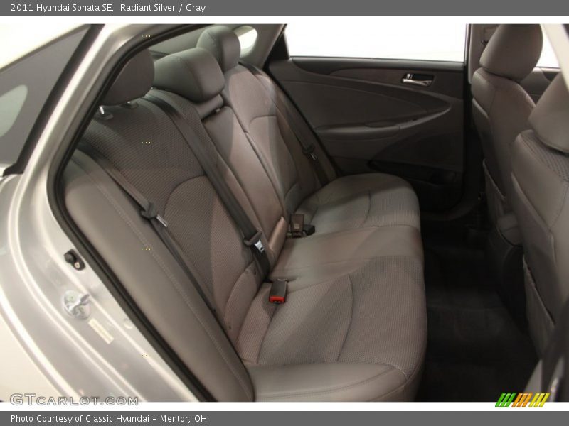 Radiant Silver / Gray 2011 Hyundai Sonata SE