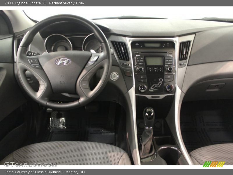 Radiant Silver / Gray 2011 Hyundai Sonata SE