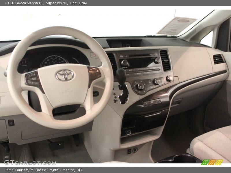 Super White / Light Gray 2011 Toyota Sienna LE