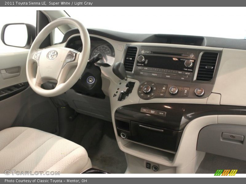 Super White / Light Gray 2011 Toyota Sienna LE