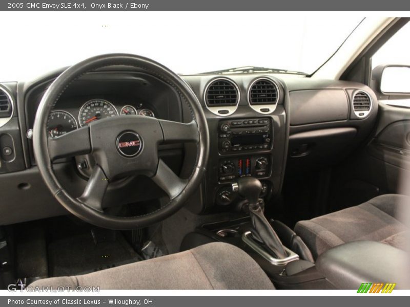 Onyx Black / Ebony 2005 GMC Envoy SLE 4x4