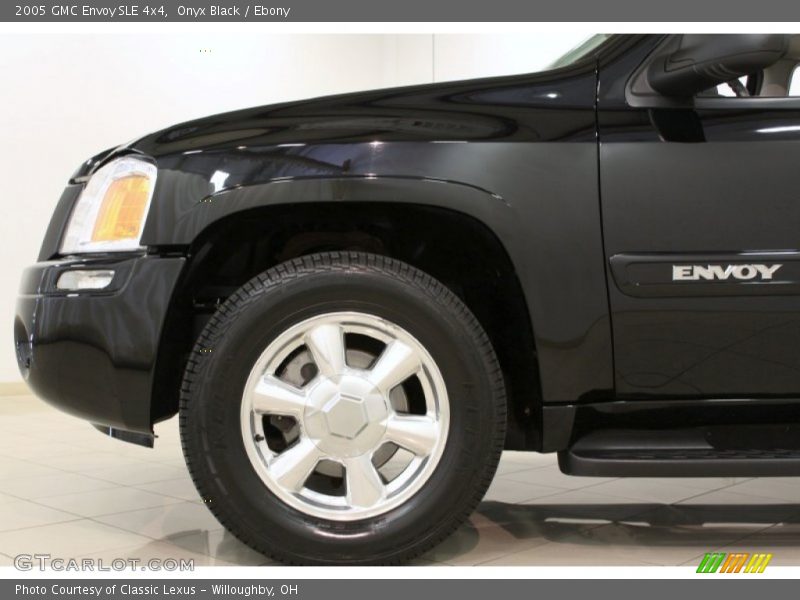 Onyx Black / Ebony 2005 GMC Envoy SLE 4x4