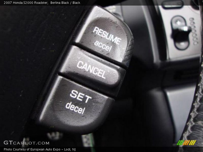 Controls of 2007 S2000 Roadster