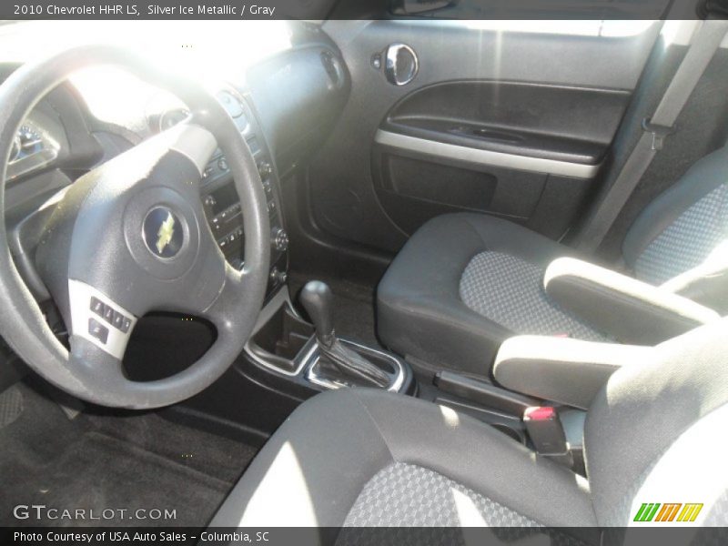 Silver Ice Metallic / Gray 2010 Chevrolet HHR LS