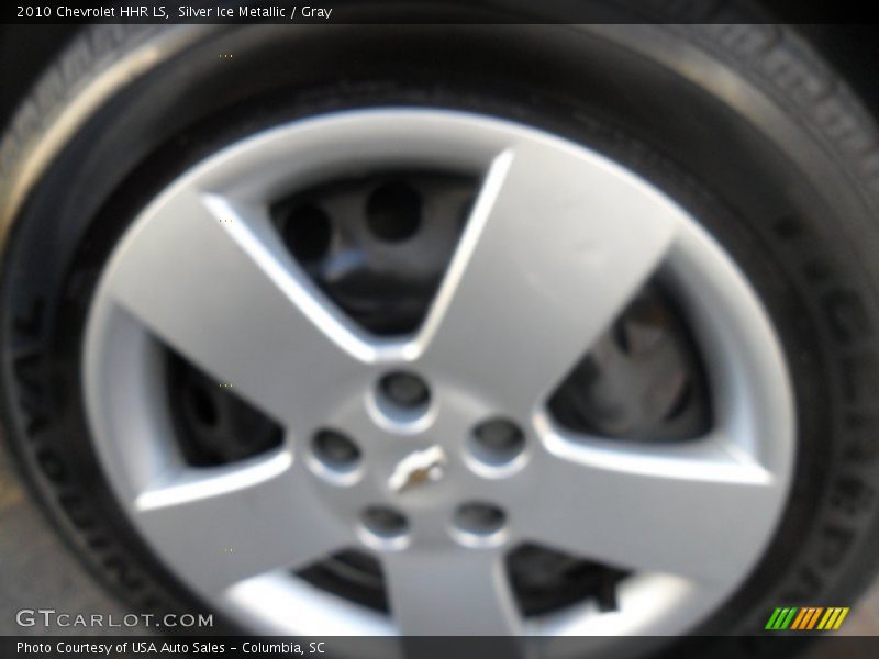 Silver Ice Metallic / Gray 2010 Chevrolet HHR LS