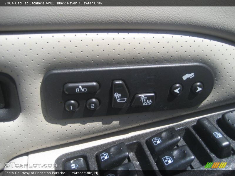 Black Raven / Pewter Gray 2004 Cadillac Escalade AWD