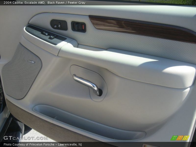 Black Raven / Pewter Gray 2004 Cadillac Escalade AWD