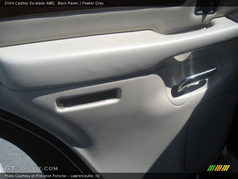 Black Raven / Pewter Gray 2004 Cadillac Escalade AWD