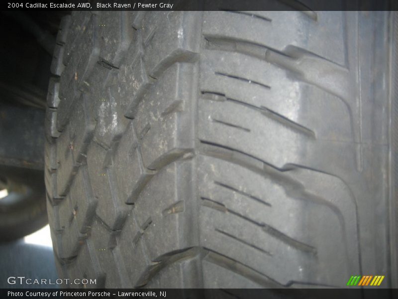 Black Raven / Pewter Gray 2004 Cadillac Escalade AWD