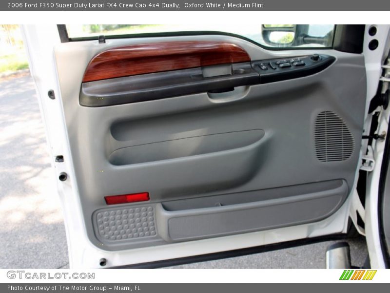 Door Panel of 2006 F350 Super Duty Lariat FX4 Crew Cab 4x4 Dually