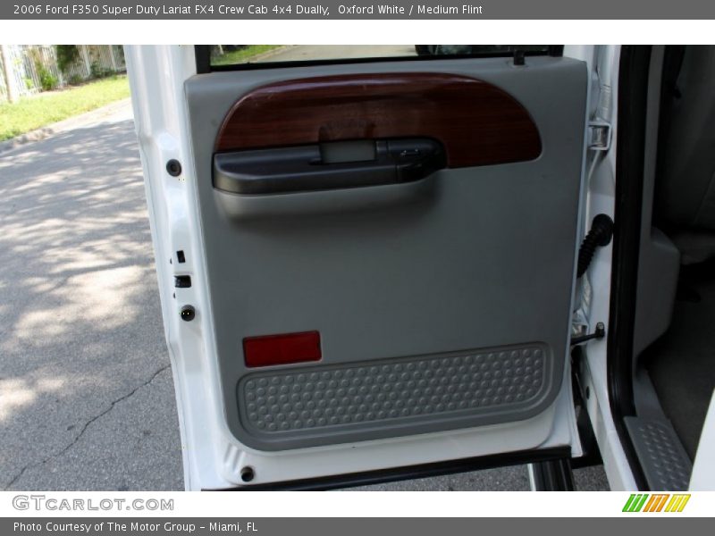Oxford White / Medium Flint 2006 Ford F350 Super Duty Lariat FX4 Crew Cab 4x4 Dually