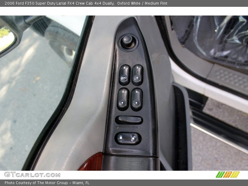 Oxford White / Medium Flint 2006 Ford F350 Super Duty Lariat FX4 Crew Cab 4x4 Dually