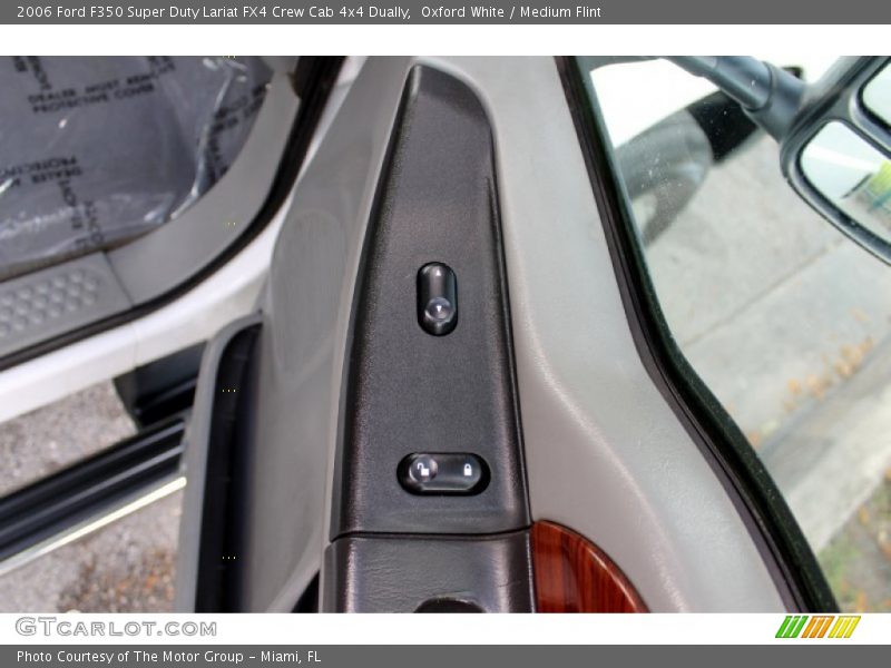 Oxford White / Medium Flint 2006 Ford F350 Super Duty Lariat FX4 Crew Cab 4x4 Dually