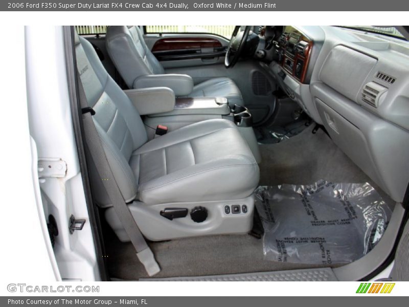Oxford White / Medium Flint 2006 Ford F350 Super Duty Lariat FX4 Crew Cab 4x4 Dually