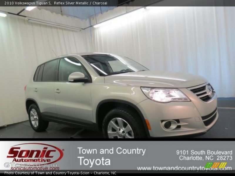 Reflex Silver Metallic / Charcoal 2010 Volkswagen Tiguan S