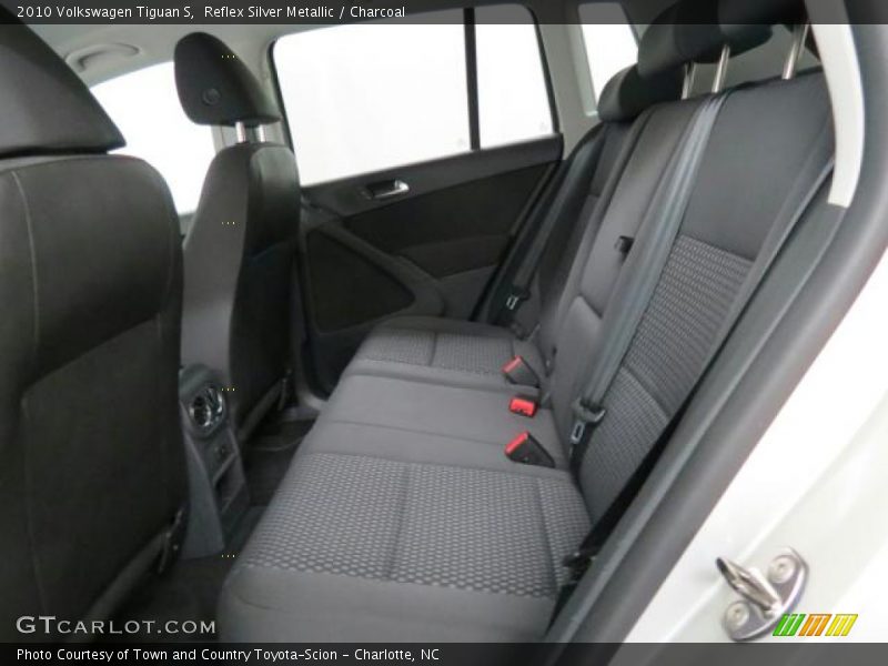 Reflex Silver Metallic / Charcoal 2010 Volkswagen Tiguan S