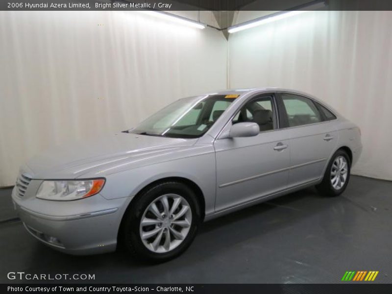 Bright Silver Metallic / Gray 2006 Hyundai Azera Limited
