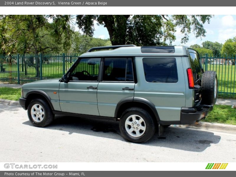 Vienna Green / Alpaca Beige 2004 Land Rover Discovery S