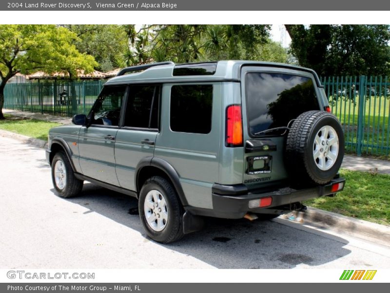 Vienna Green / Alpaca Beige 2004 Land Rover Discovery S