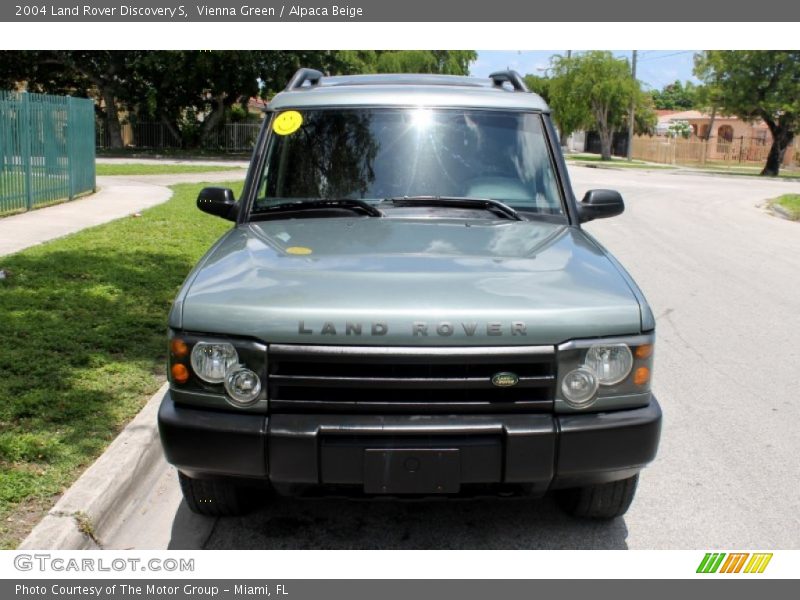 Vienna Green / Alpaca Beige 2004 Land Rover Discovery S