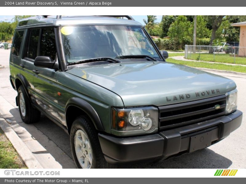Vienna Green / Alpaca Beige 2004 Land Rover Discovery S