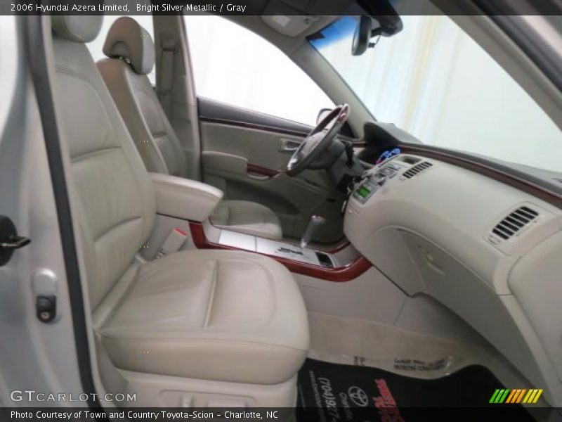 Bright Silver Metallic / Gray 2006 Hyundai Azera Limited