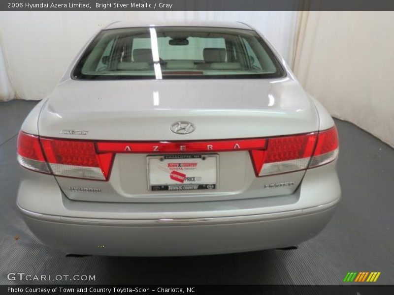 Bright Silver Metallic / Gray 2006 Hyundai Azera Limited