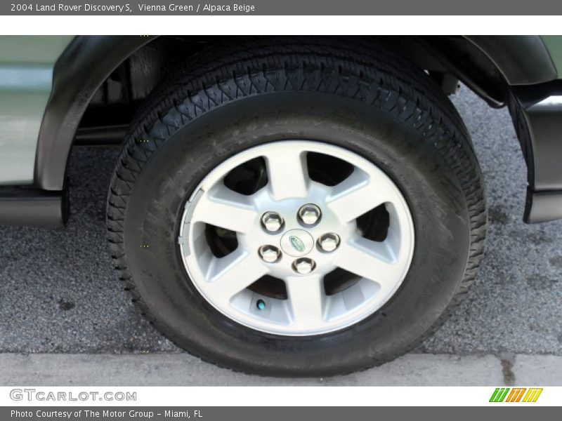  2004 Discovery S Wheel