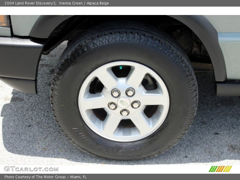  2004 Discovery S Wheel