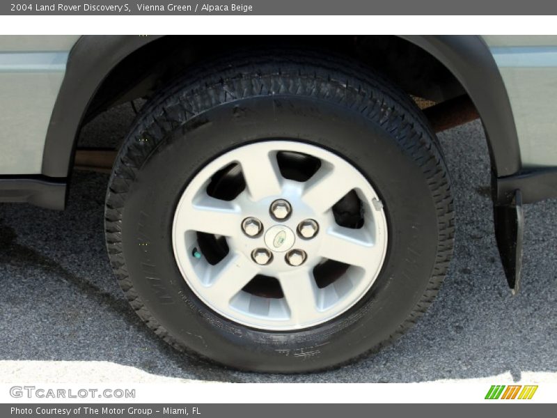  2004 Discovery S Wheel